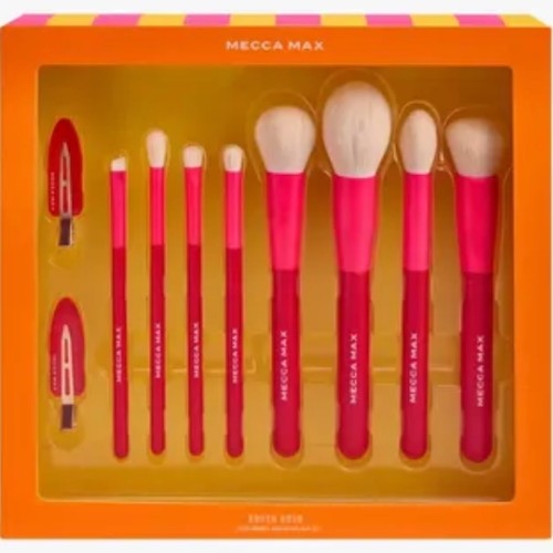 MECCA MAX Brush Hour 8-Piece Brush & Creaseless Clip Set $79